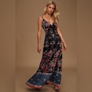 LULUS Budding Love Black Floral Print Satin Maxi Dress sz S Wedding Sundress Sun